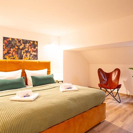 Soulscape Apartments Loft Zwickau Citycenter Mit Tg-Stellplatz, Magenta-Tv Und Klima المظهر الخارجي الصورة